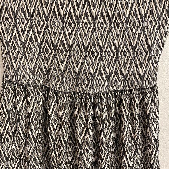 ♦️👗BeBop Dress A Cute Black and White Diamond Pattern ♦️ - Picture 4 of 7